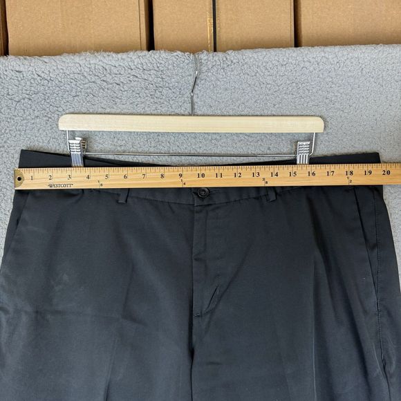 Nike Shorts Men's 38 Black Chino Dri-Fit Performance Stretch Golf - Picture 3 of 6